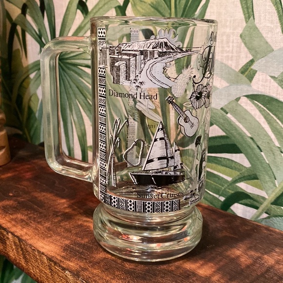 Vintage Hawaii Souvenir Glass  Mug - Picture 4 of 4